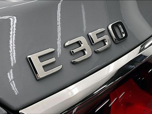 Used 2026 Mercedes-Benz E 350 Sedan image 31