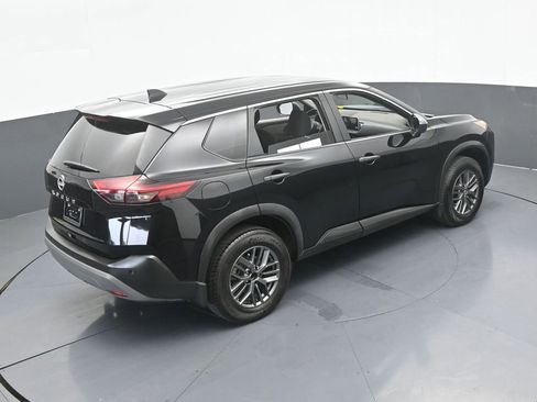 Used 2023 Nissan Rogue S image 51