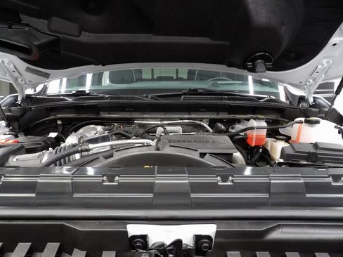 Used 2025 GMC Sierra 2500 AT4X image 34