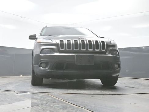 Used 2016 Jeep Cherokee Latitude image 24
