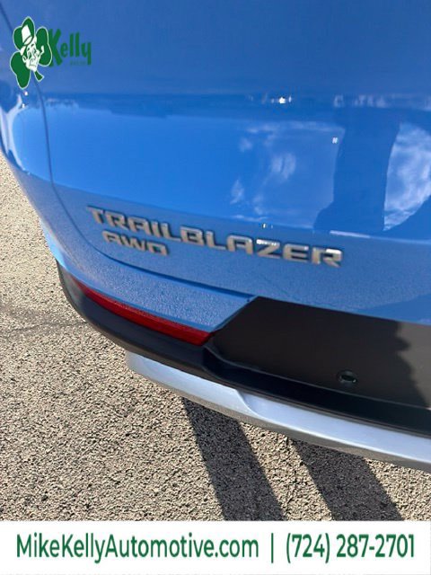 Used 2024 Chevrolet TrailBlazer LT w/ Convenience Package AWD/4WD image 10
