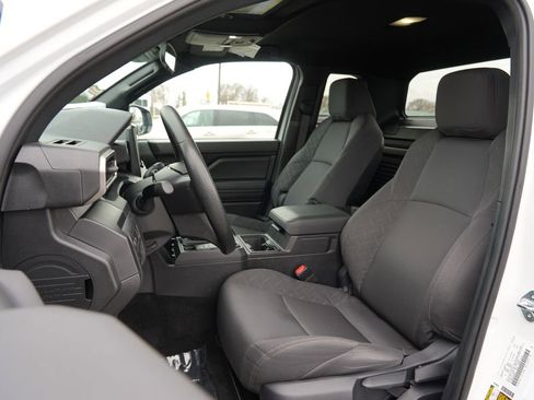 Used 2025 Toyota Tacoma SR RWD image 12