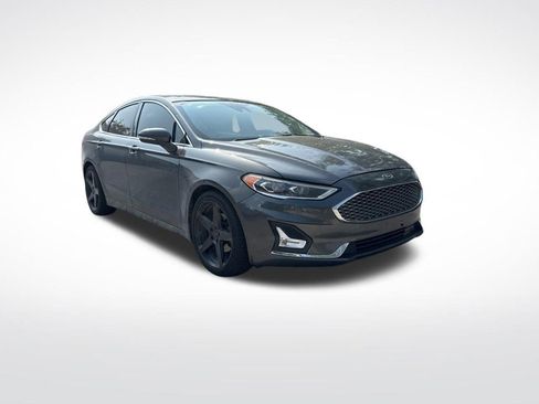 Used 2020 Ford Fusion Titanium FWD image 2