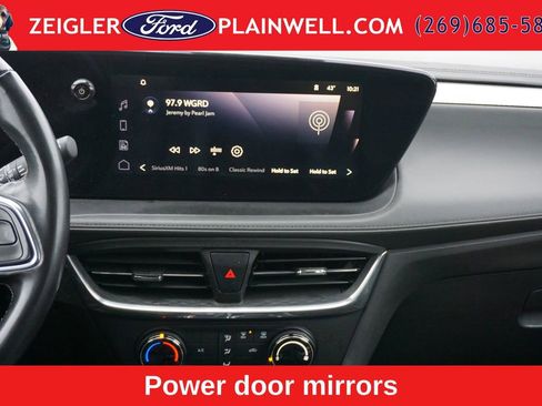 Used 2024 Buick Encore GX Preferred FWD image 14