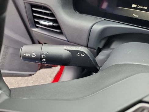 New 2027 Nissan Sentra SV w/ SV Convenience Package FWD image 22
