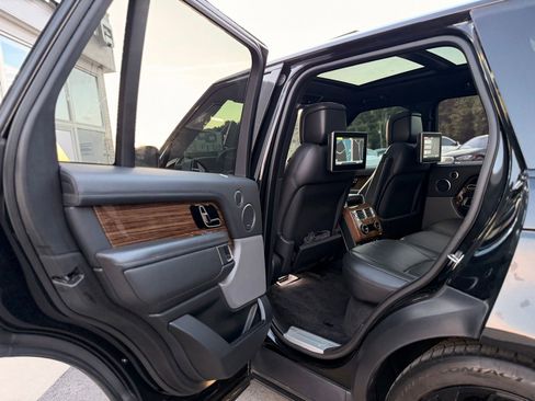 Used 2018 Land Rover Range Rover Supercharged AWD/4WD image 20