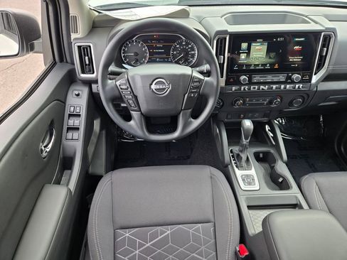 New 2026 Nissan Frontier SV w/ Tow Package image 8