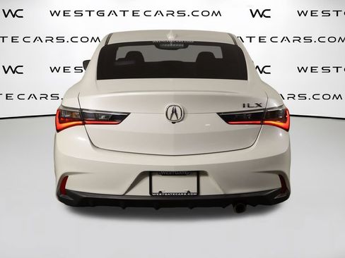 Used 2019 Acura ILX FWD image 4
