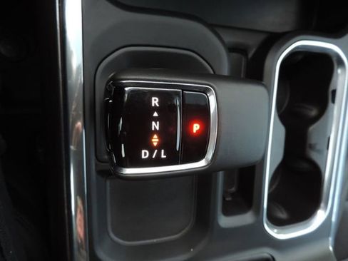 Used 2024 Chevrolet Silverado 1500 LTZ w/ LTZ Convenience Package II image 24