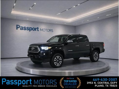Used 2022 Toyota Tacoma Limited RWD image 3