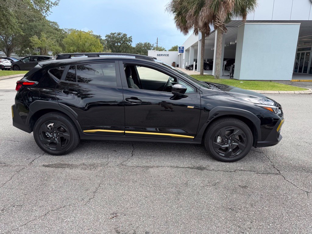 Used 2024 Subaru Crosstrek 2.5i Sport AWD/4WD image 2