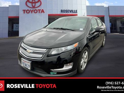 Used 2015 Chevrolet Volt Premium w/ Premium Trim Package FWD image 1