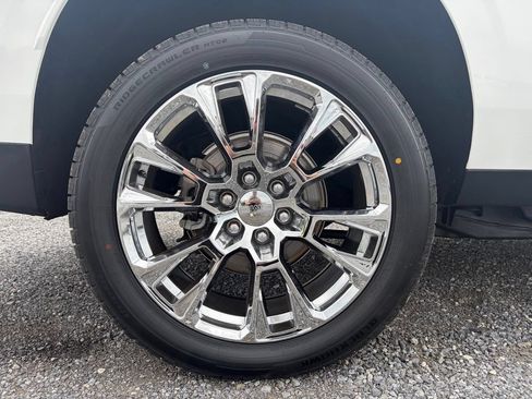 Used 2023 GMC Yukon XL Denali AWD/4WD image 22
