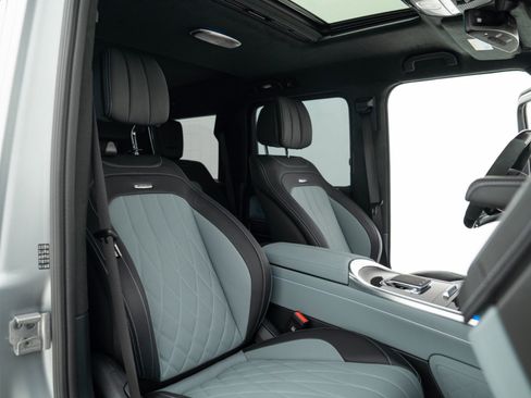 Used 2025 Mercedes-Benz G 63 AMG 4MATIC image 35