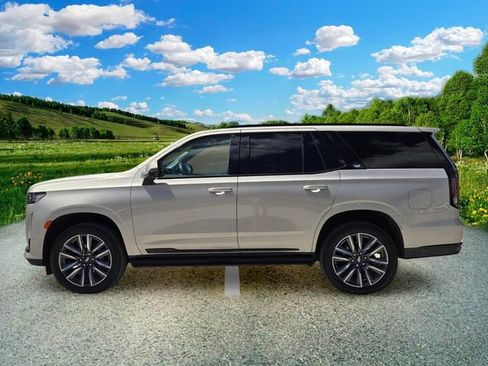 Used 2023 Cadillac Escalade Sport Platinum AWD/4WD image 3