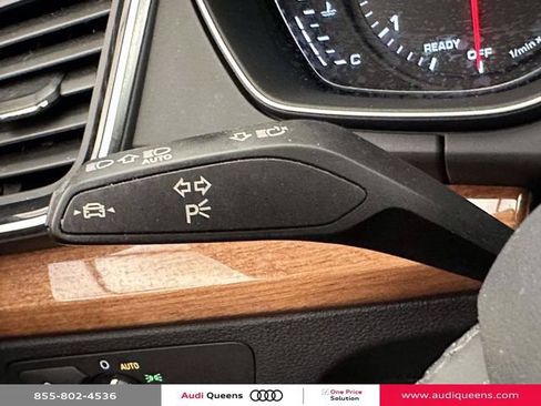 Used 2023 Audi Q5 2.0T Premium AWD/4WD image 31
