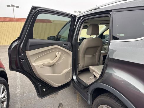 Used 2015 Ford Escape Titanium image 14