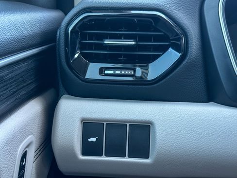 New 2026 Honda Pilot Touring image 28