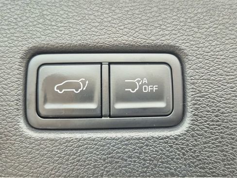 Certified 2025 Kia Telluride S image 18