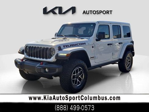 Used 2025 Jeep Wrangler Unlimited Rubicon w/ Technology Group image 1