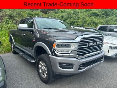 Used 2020 RAM 2500 Laramie AWD/4WD image 2