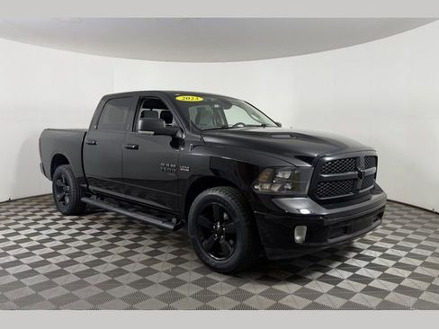 Used 2023 RAM 1500 Classic SLT w/ Electronics Convenience Group AWD/4WD image 1
