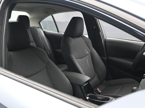 Used 2020 Toyota Corolla LE image 20