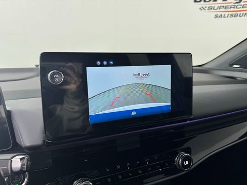 Used 2024 Honda Prologue Touring image 17