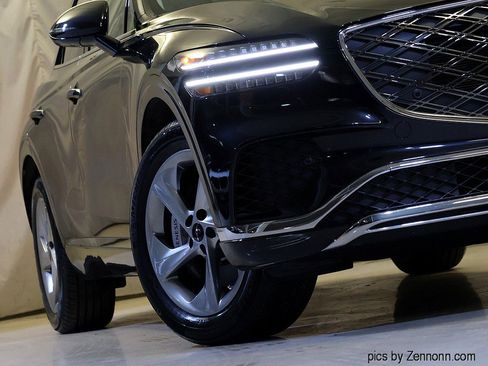 Used 2026 Genesis GV70 2.5T Advanced image 4