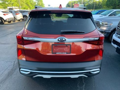 Used 2021 Kia Seltos S AWD/4WD image 4