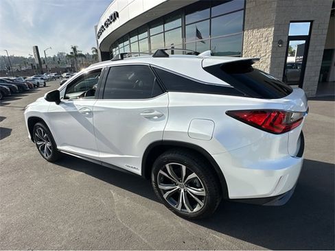 Used 2017 Lexus RX 450h AWD image 4