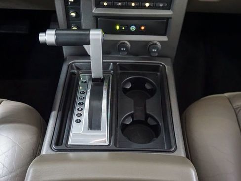 Used 2004 HUMMER H2 AWD/4WD image 45