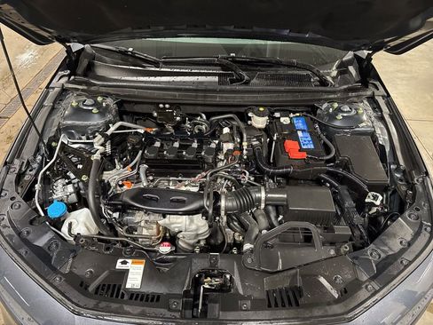 Certified 2023 Honda Accord EX image 15
