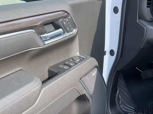 Used 2026 Chevrolet Silverado 1500 LTZ w/ LTZ Premium Package image 12