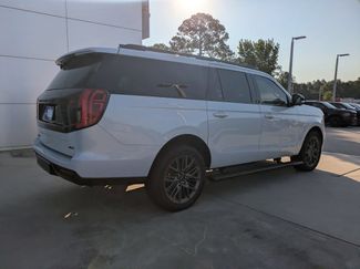 New 2025 Ford Expedition Max Platinum w/ Stealth Performance Package AWD/4WD video 4