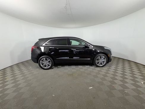 Certified 2025 Cadillac XT5 Premium Luxury w/ LPO, Floor Liner Package image 35