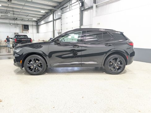 Used 2023 Buick Envision Essence w/ Sport Touring Package AWD/4WD image 6