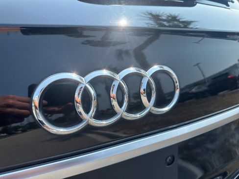 Used 2022 Audi SQ5 Premium Plus AWD/4WD image 9