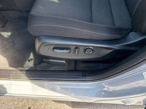 Used 2024 Honda CR-V EX image 36