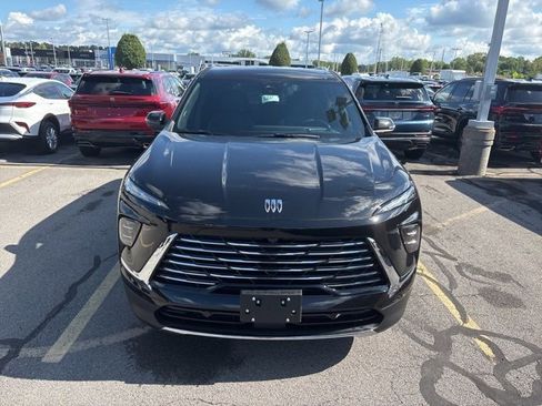 New 2026 Buick Enclave Preferred w/ Power Package image 2