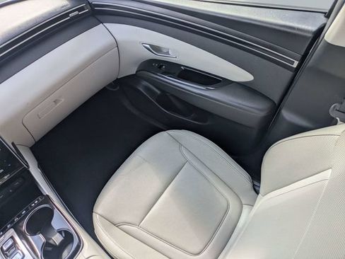 Used 2022 Hyundai Tucson Limited FWD image 18