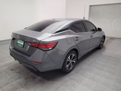 Used 2022 Nissan Sentra SV FWD image 9