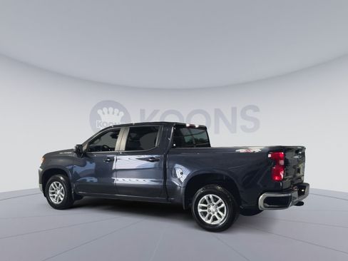 Used 2022 Chevrolet Silverado 1500 LT AWD/4WD image 8