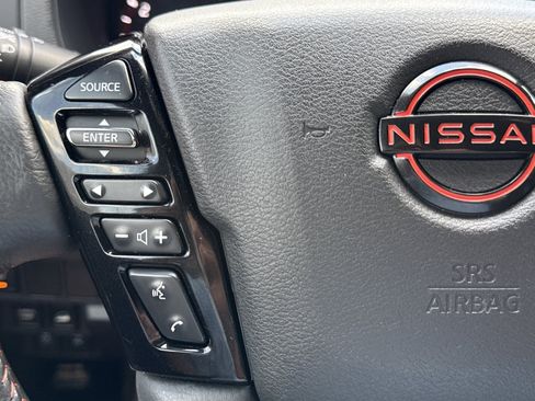 Used 2023 Nissan Frontier PRO-4X w/ Pro-4X Premium Package AWD/4WD image 21