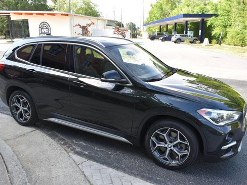 Used 2018 BMW X1 xDrive28i w/ Premium Package AWD/4WD image 42