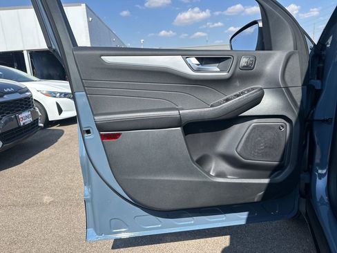 New 2026 Ford Escape Platinum w/ Premium Technology Package image 22