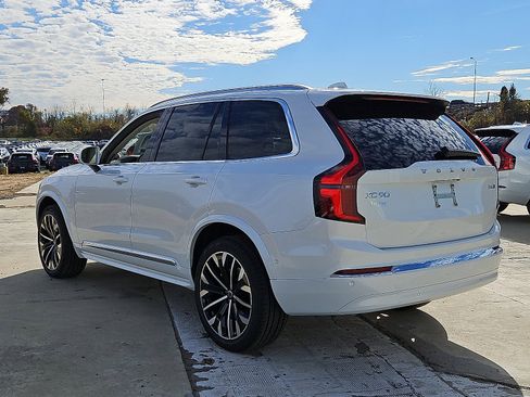 New 2026 Volvo XC90 B6 Ultra w/ Protection Package AWD/4WD image 4