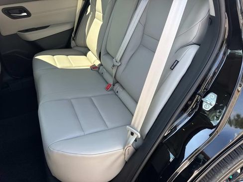 New 2026 Nissan Rogue Dark Armor AWD/4WD image 16