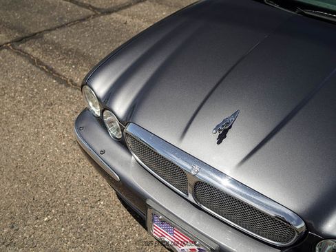 Used 2006 Jaguar XJ8 RWD image 78