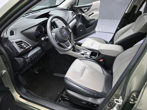 Used 2019 Subaru Forester Limited w/ Popular Package #3 image 11